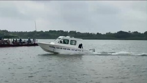 James Boat technology hạ thủy tàu DSB 01